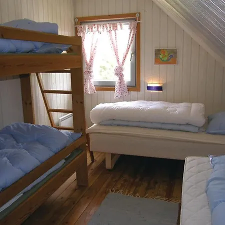 Awesome Home In Blavand With Sauna Feriehus